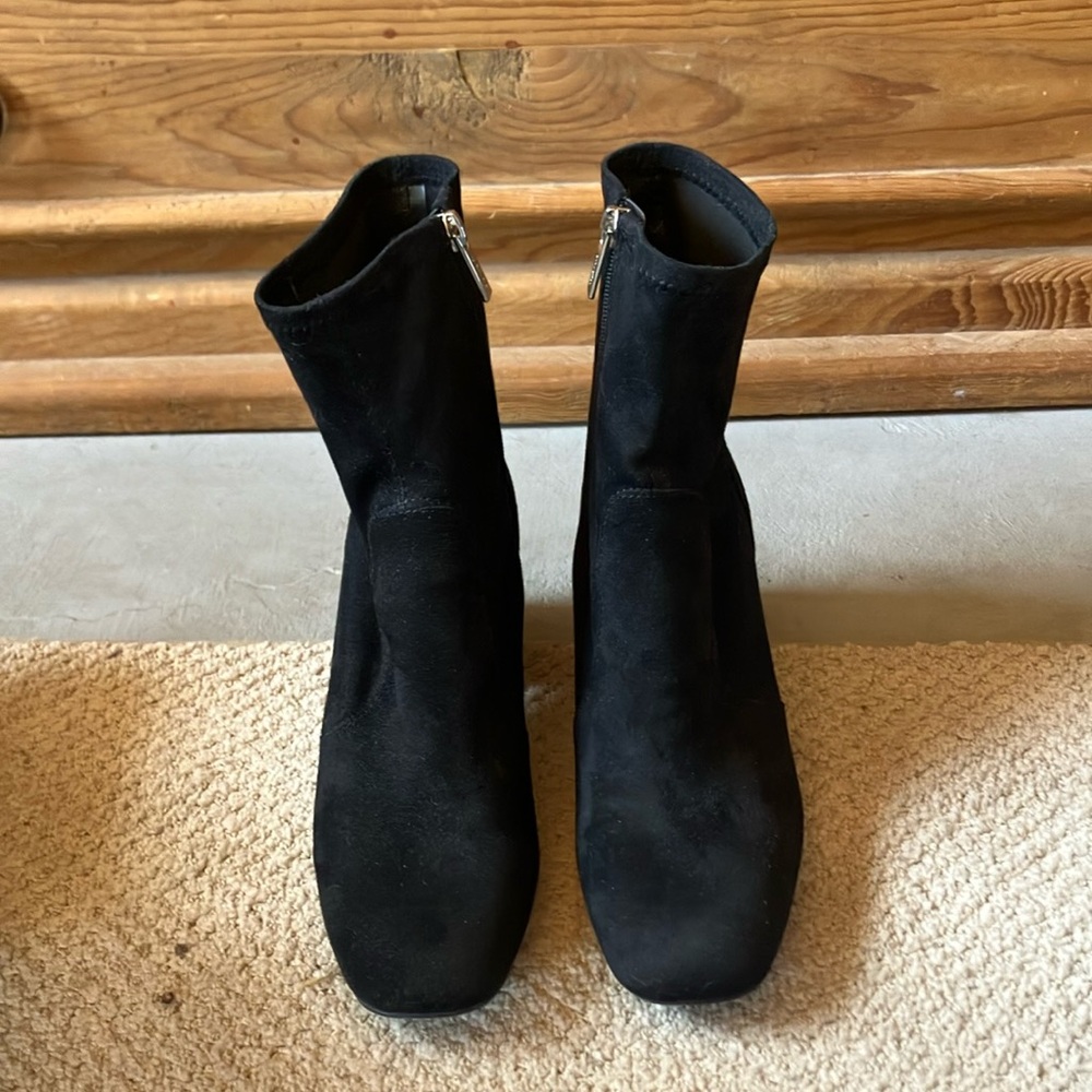 Elegant Black Women's Boots